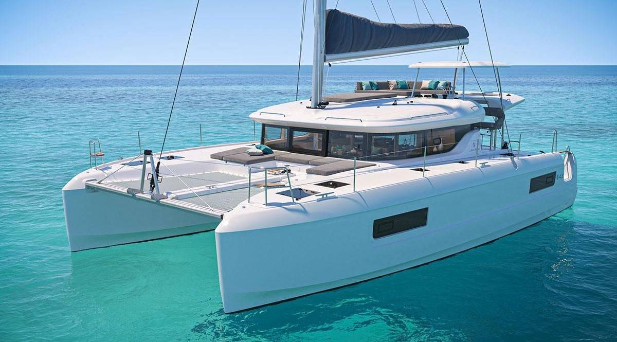 Catamaran Prestige Yacht M48