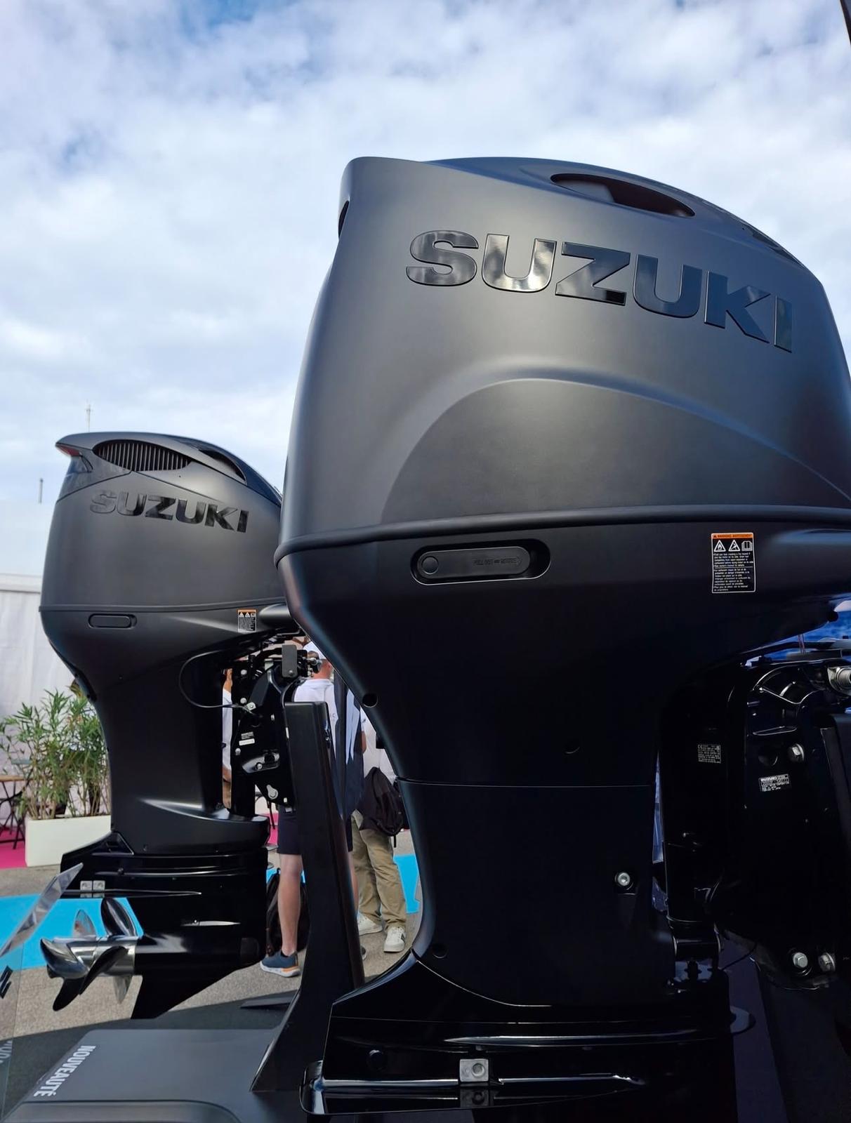 NOUVEAU DESIGN MOTEUR SUZUKI