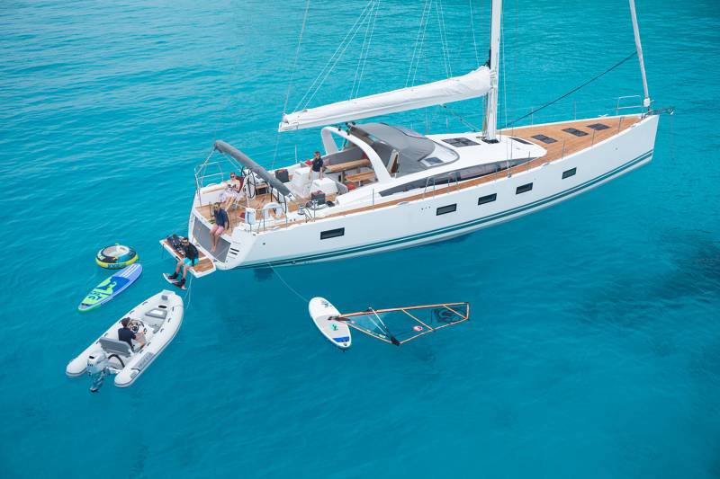 JEANNEAU YACHT 64