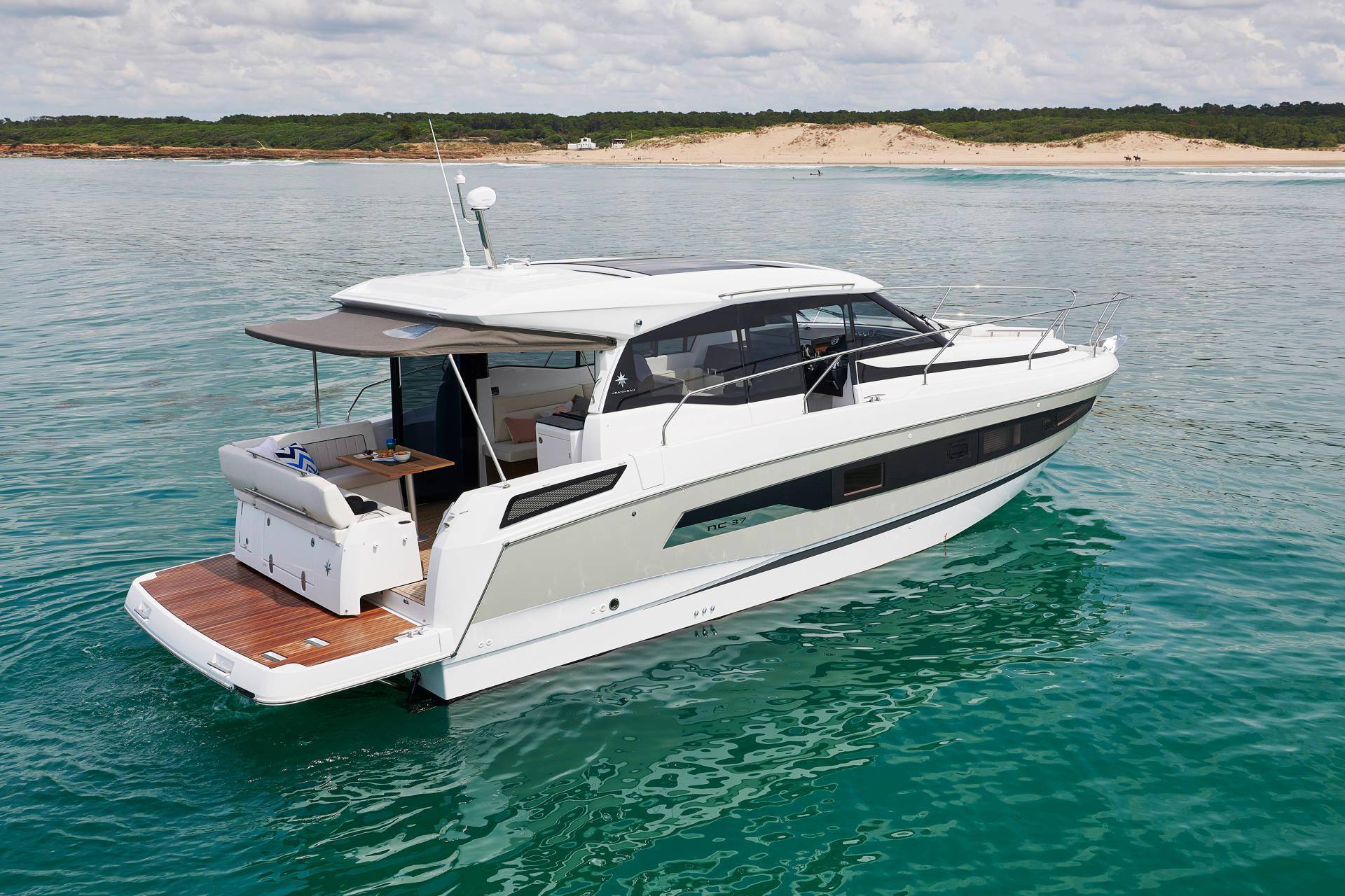 jeanneau NC 37 