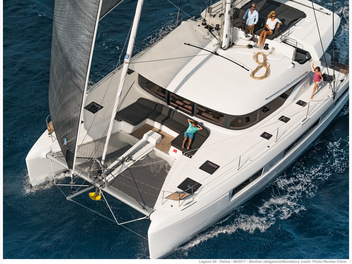 Esprit Criminel Saison 14 LAGOON LAGOON 50 - bateau neuf à vendre