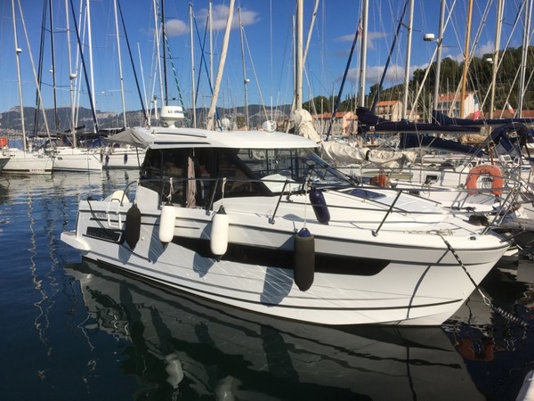 MERRY FISHER 895