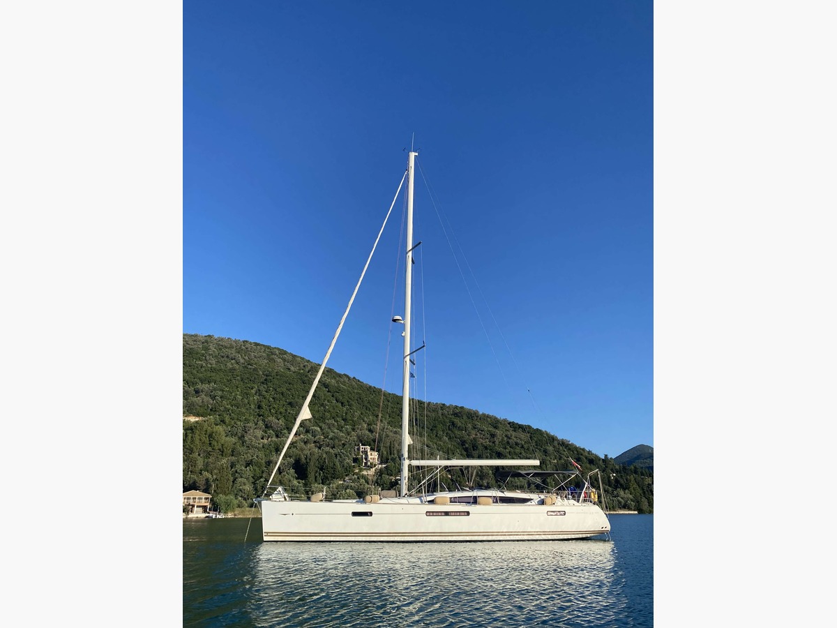 JEANNEAU 53