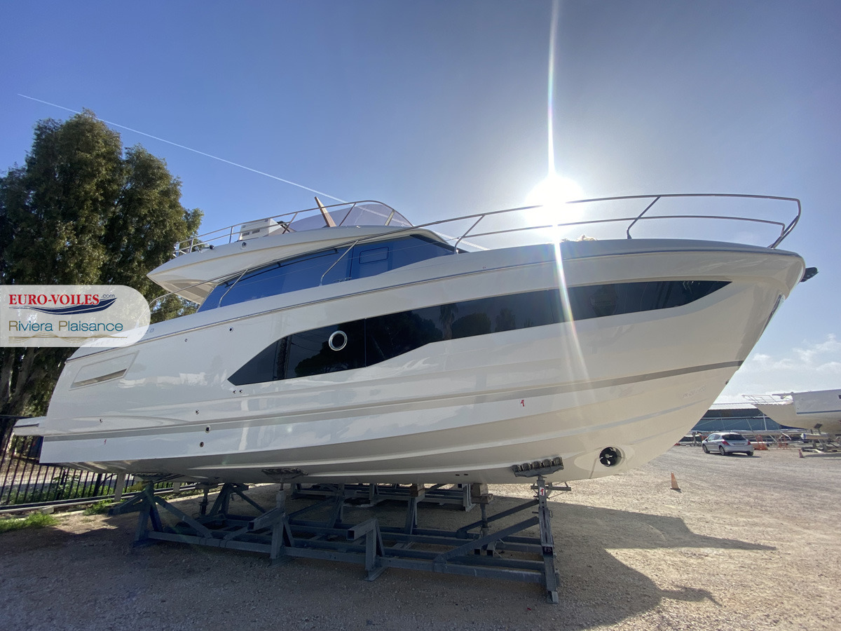 PRESTIGE 420 FLY