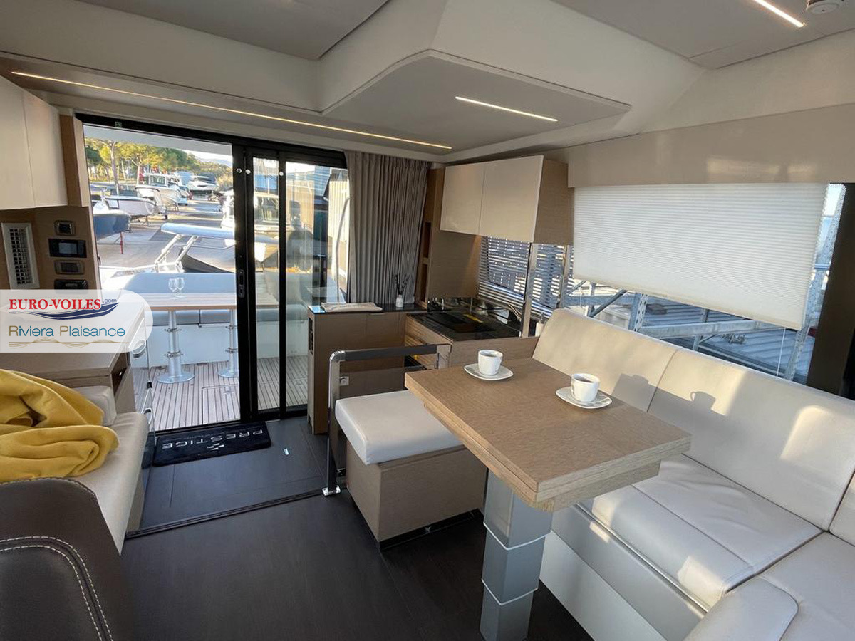 PRESTIGE 420 FLY
