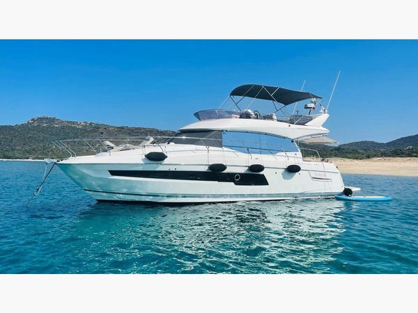 PRESTIGE 460 FLY