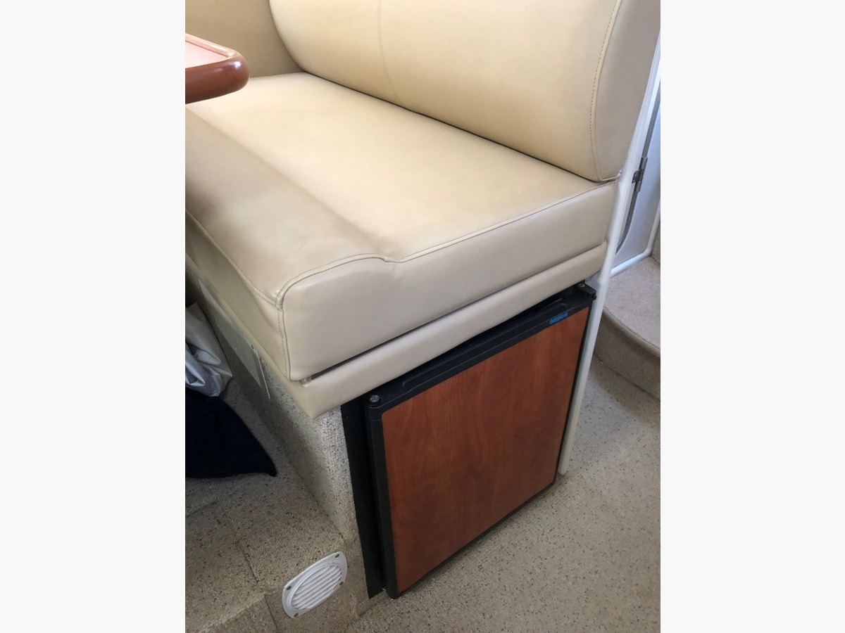 BAYLINER 285 SB