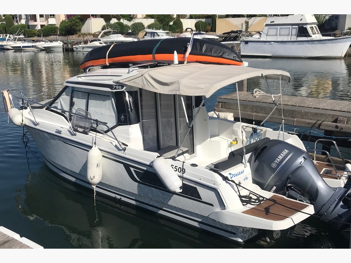 MERRY FISHER 795