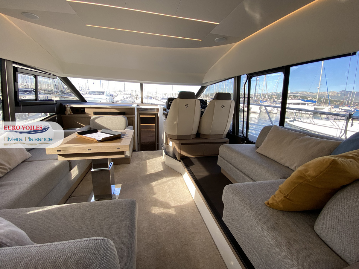 PRESTIGE 520 FLY