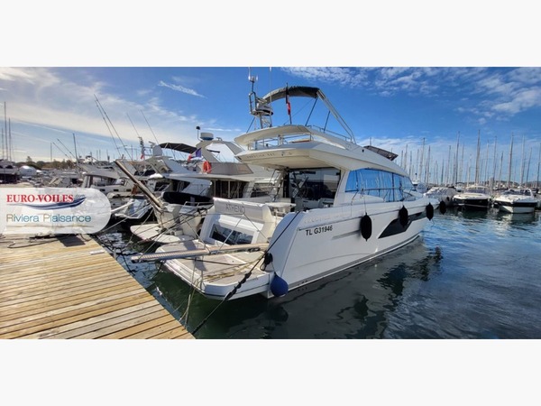 PRESTIGE 520 FLY