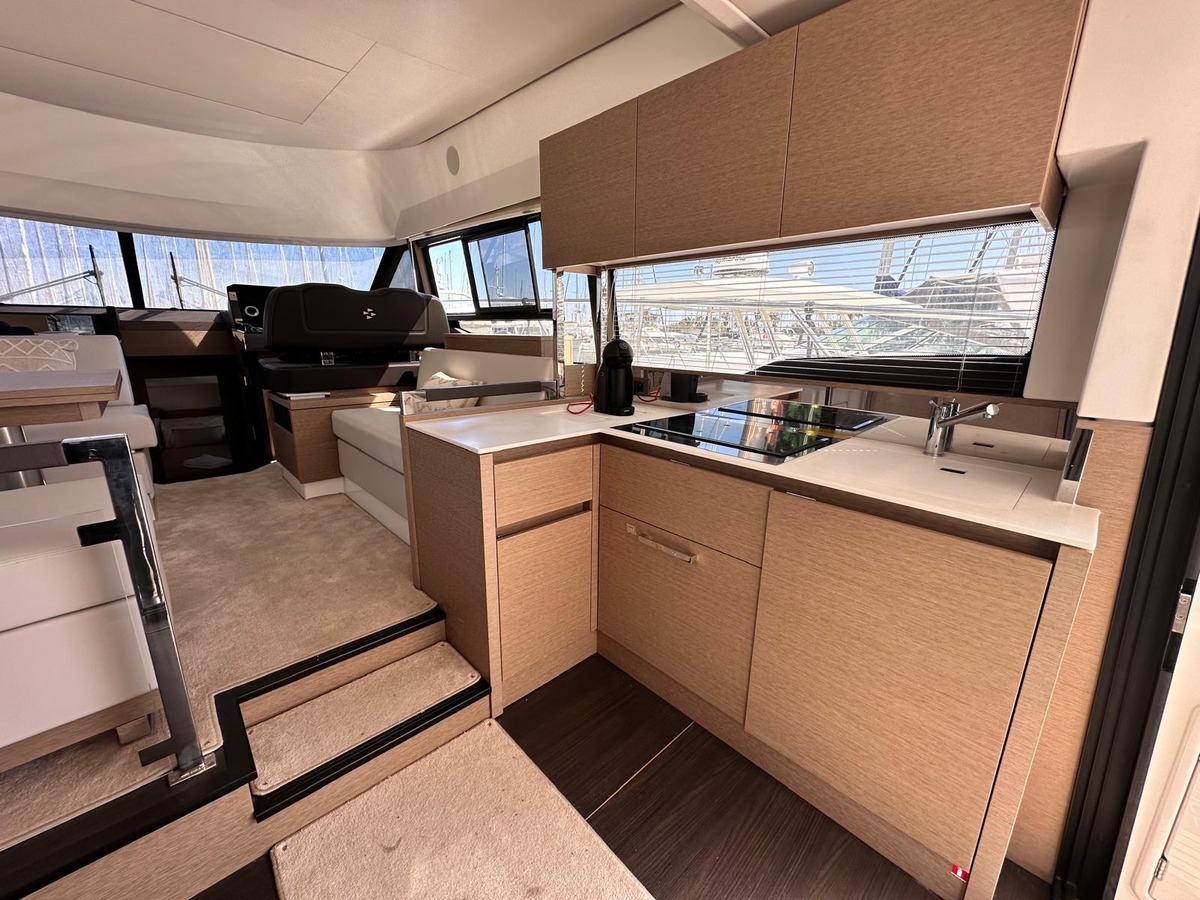 PRESTIGE 460