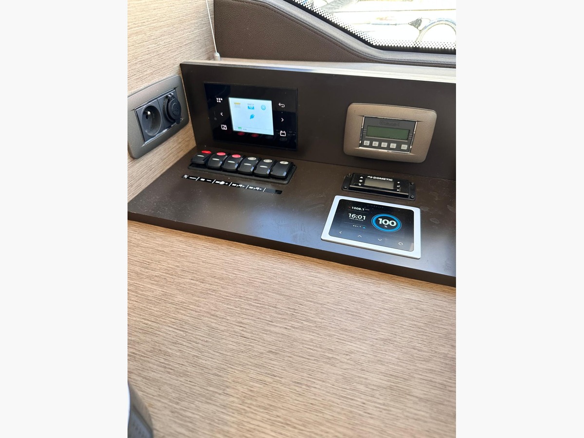 PRESTIGE 460