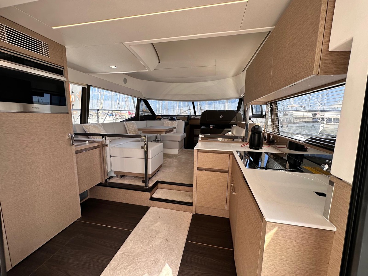 PRESTIGE 460