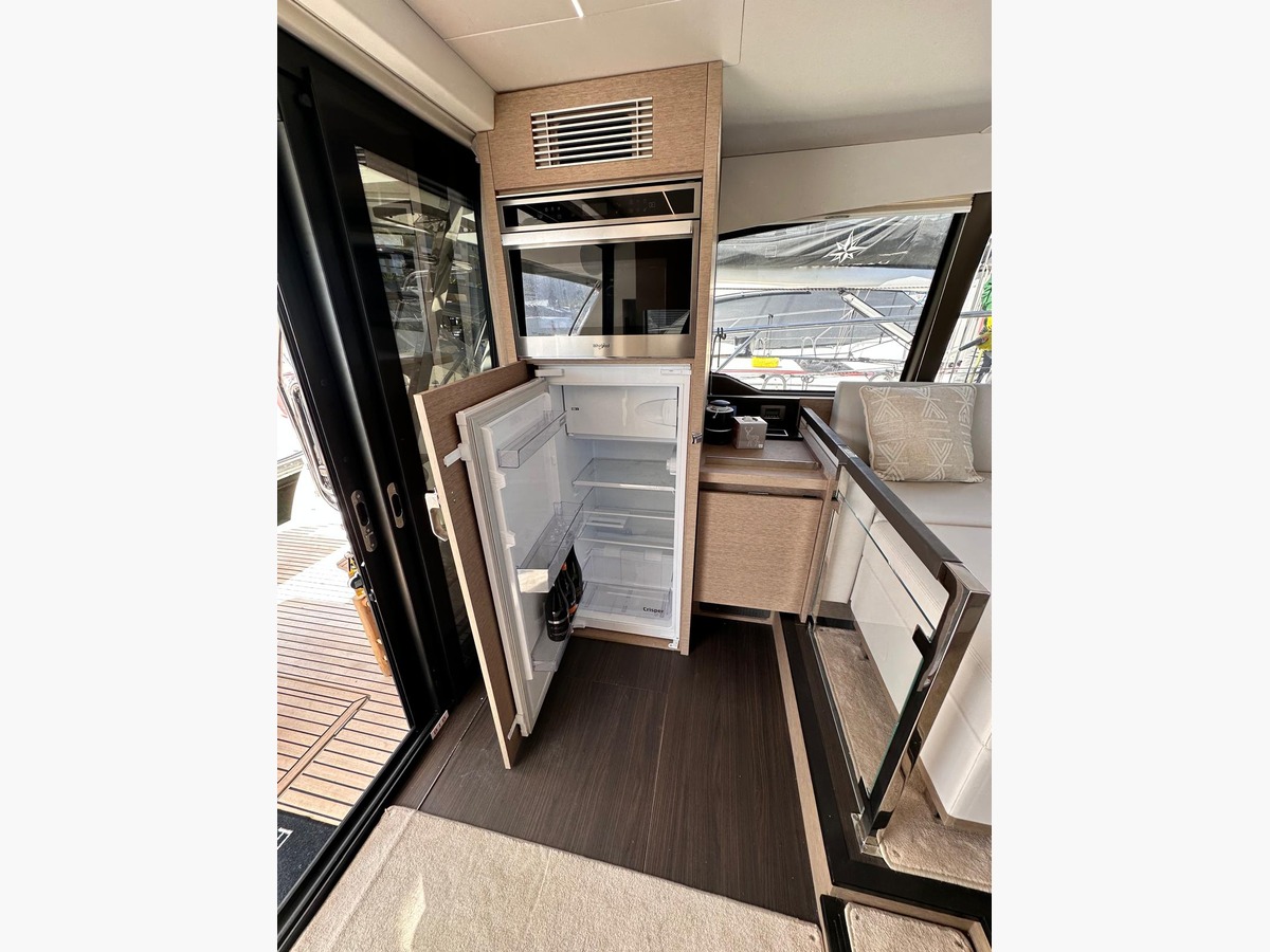 PRESTIGE 460