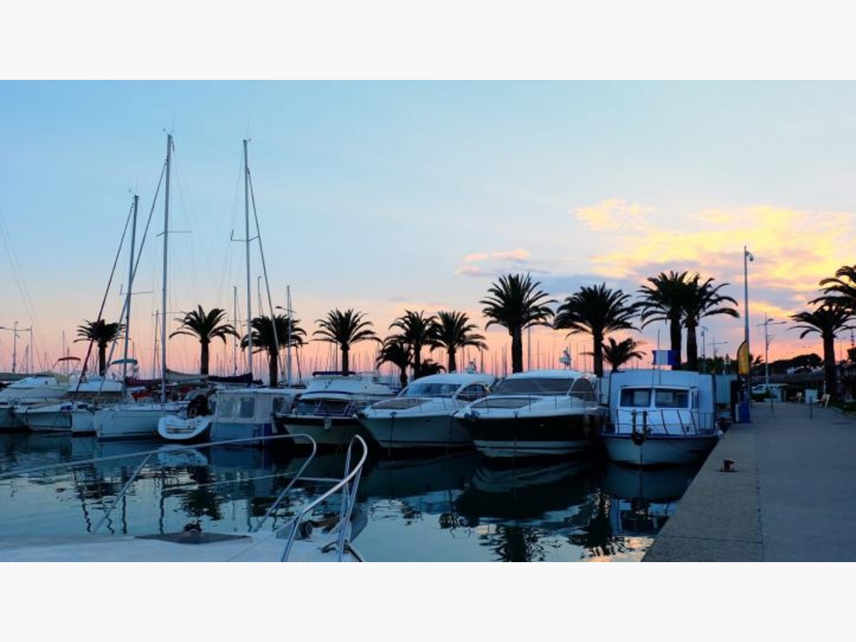 Port de St Laurent du Var