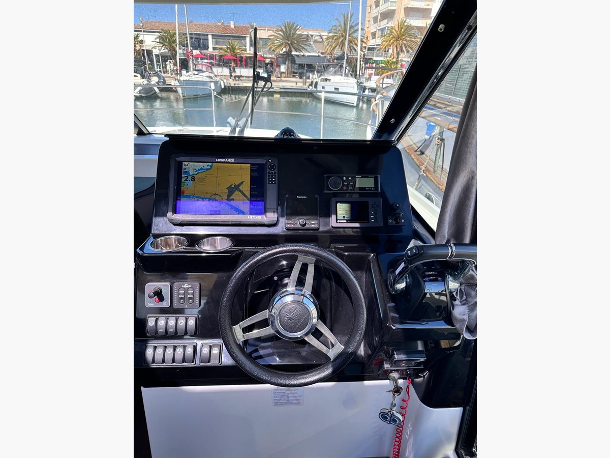 MERRY FISHER 1095