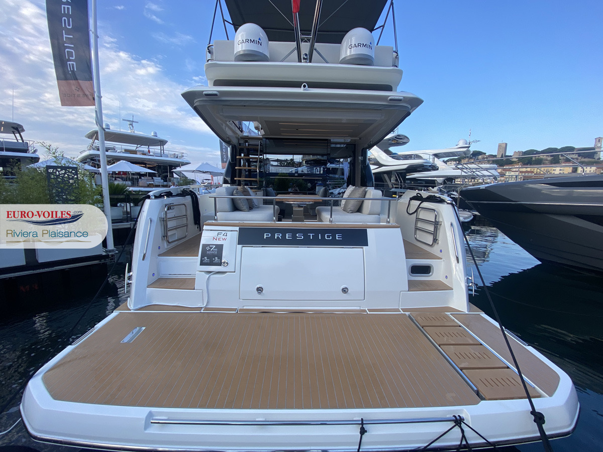 PRESTIGE F4