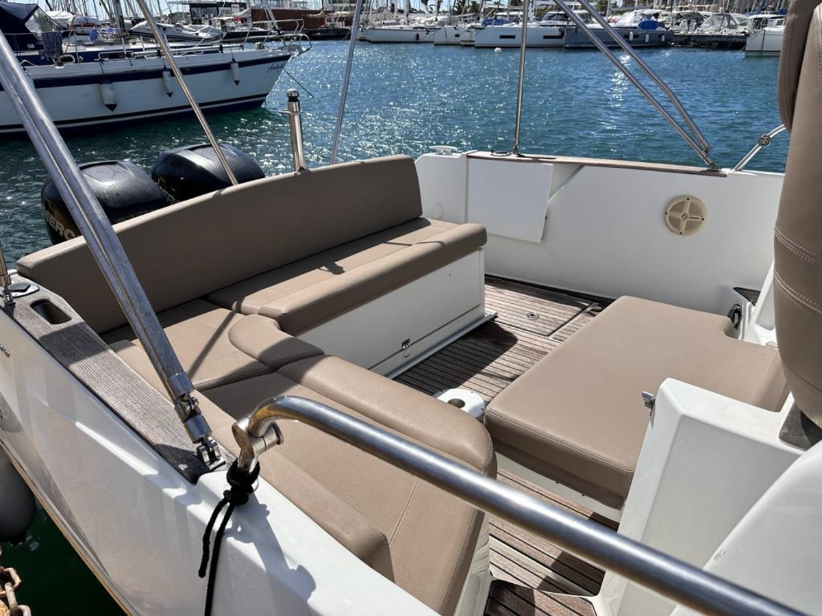 CAP CAMARAT 8.5 WA