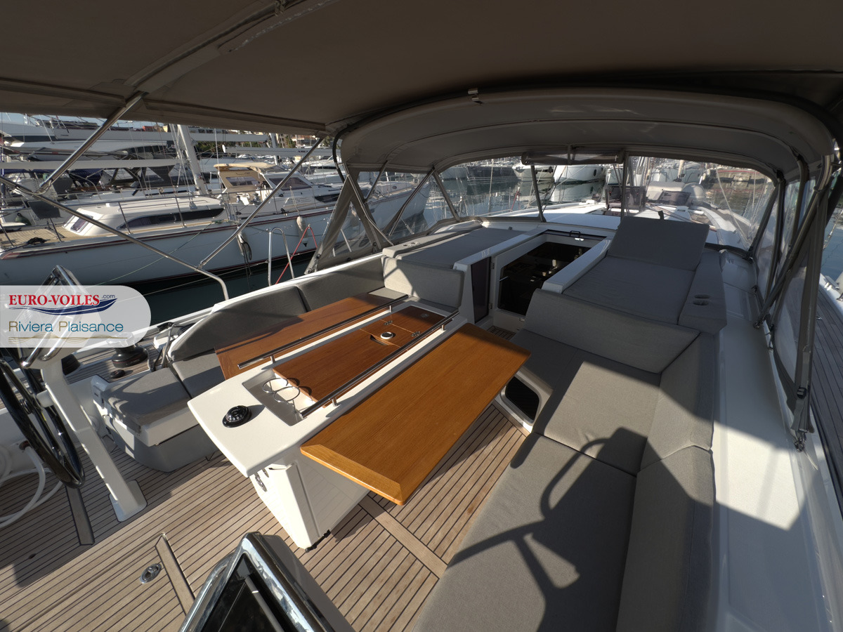 OCEANIS 51.1