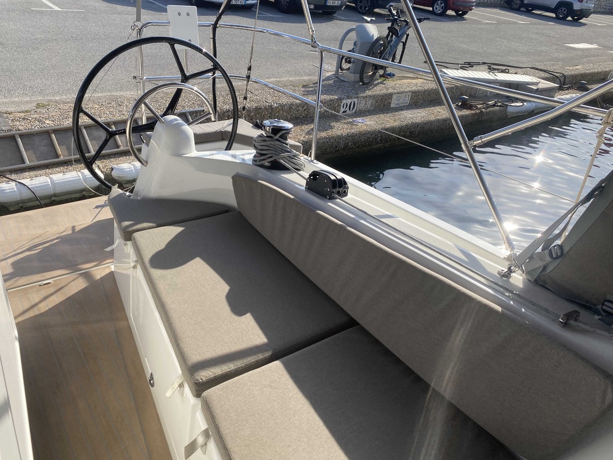 SUN ODYSSEY 410