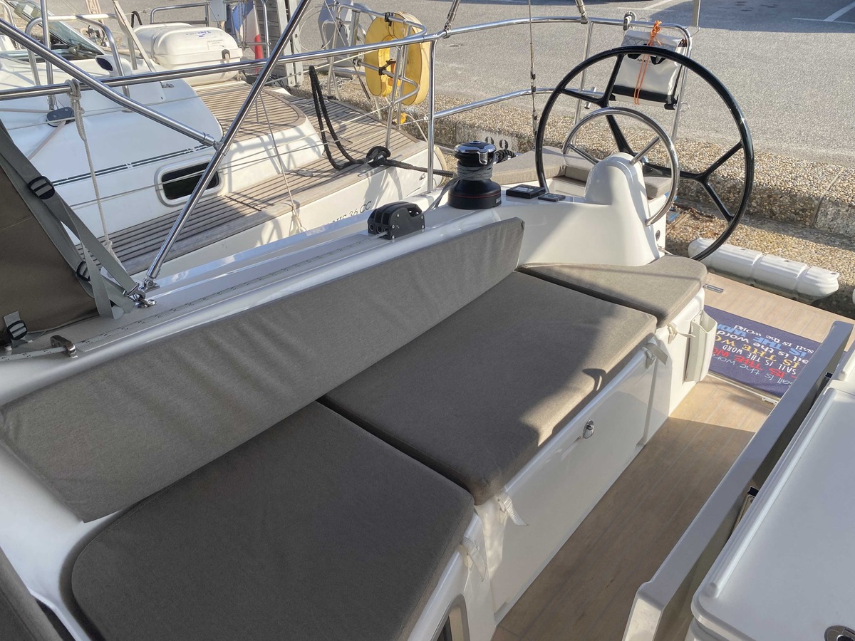 SUN ODYSSEY 410