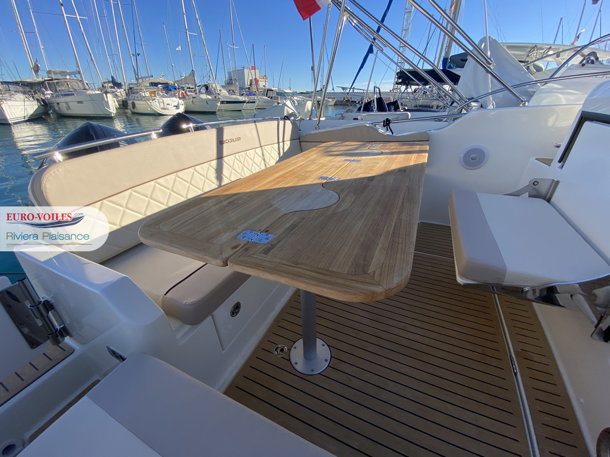QUICKSILVER 875 SUNDECK