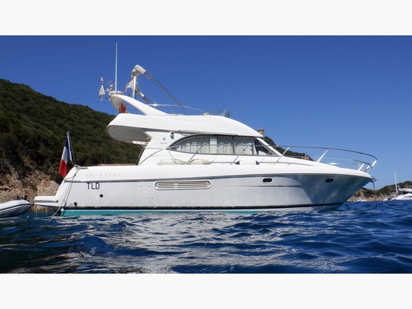 PRESTIGE 36 FLY