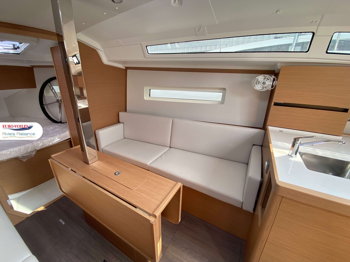 SUN ODYSSEY 350