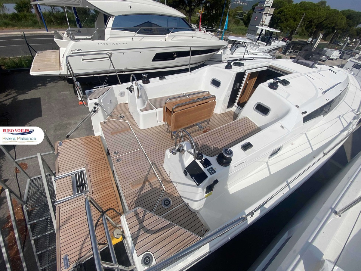 SUN ODYSSEY 350