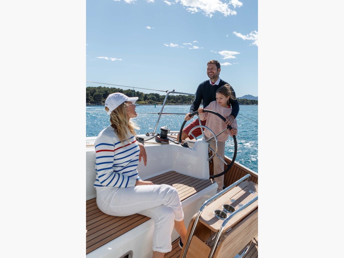 SUN ODYSSEY 350