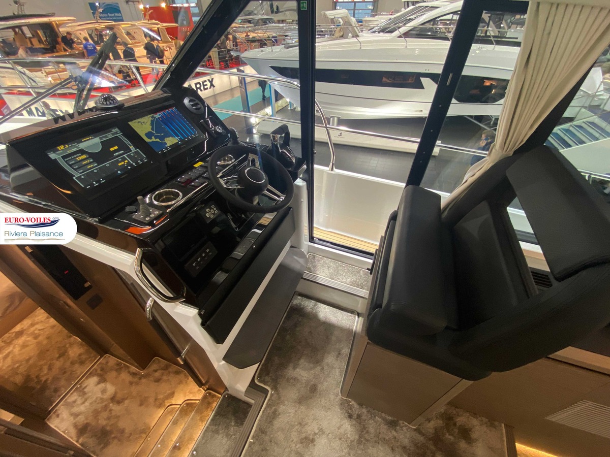 MERRY FISHER 1295 COUPE