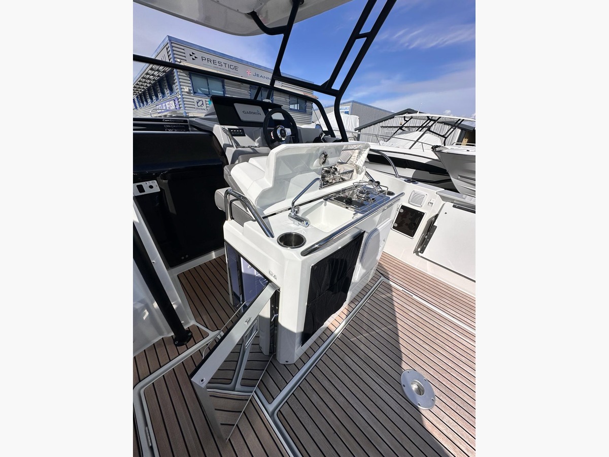 CAP CAMARAT 7.5 WA S�rie 3