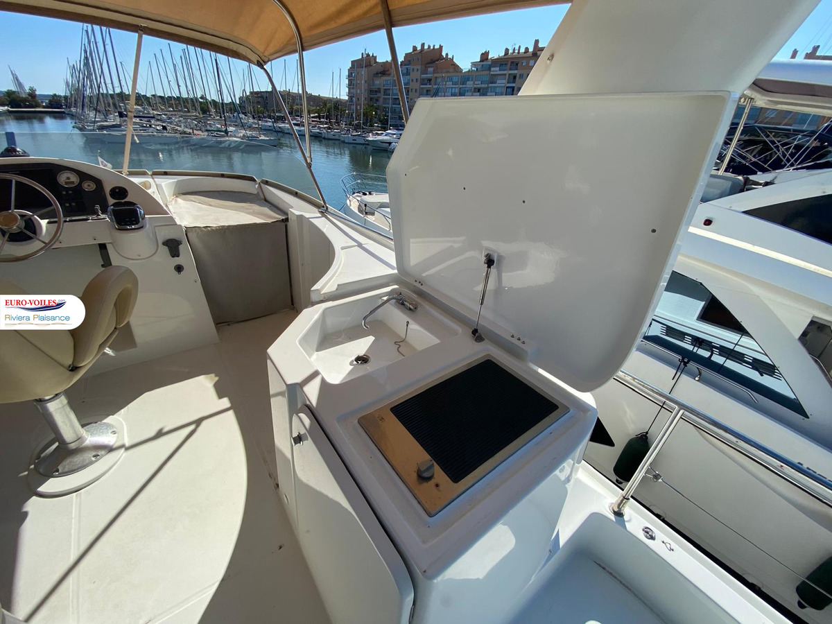SWIFT TRAWLER 52