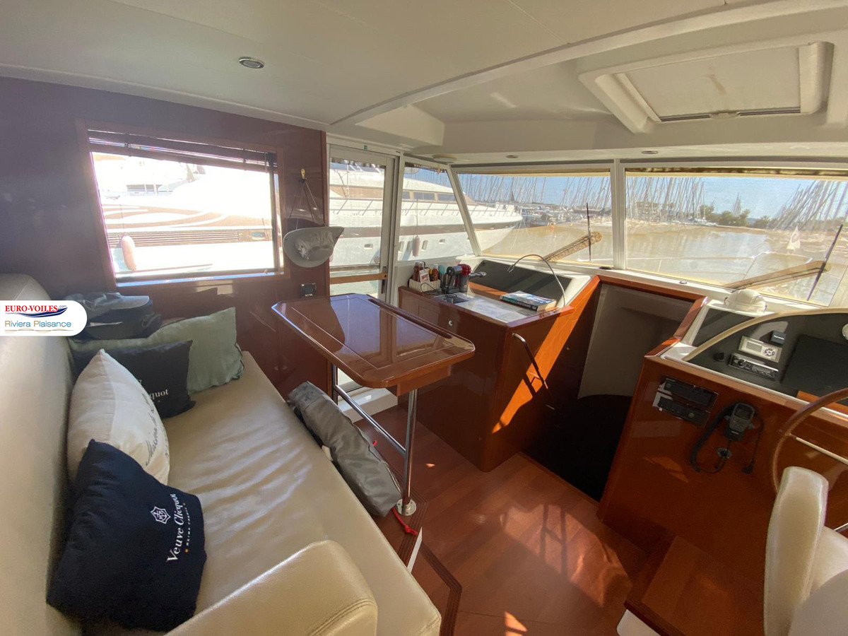 SWIFT TRAWLER 52