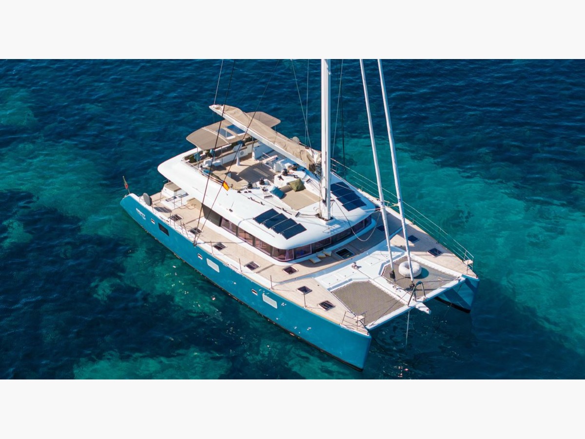 LAGOON 620