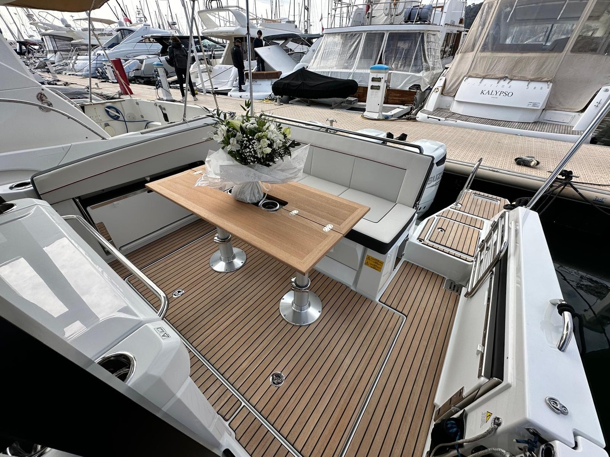 CAP CAMARAT 9.0 WA S2