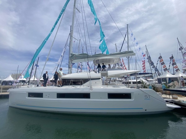 LAGOON 51