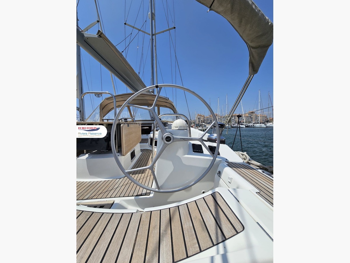 JEANNEAU 53