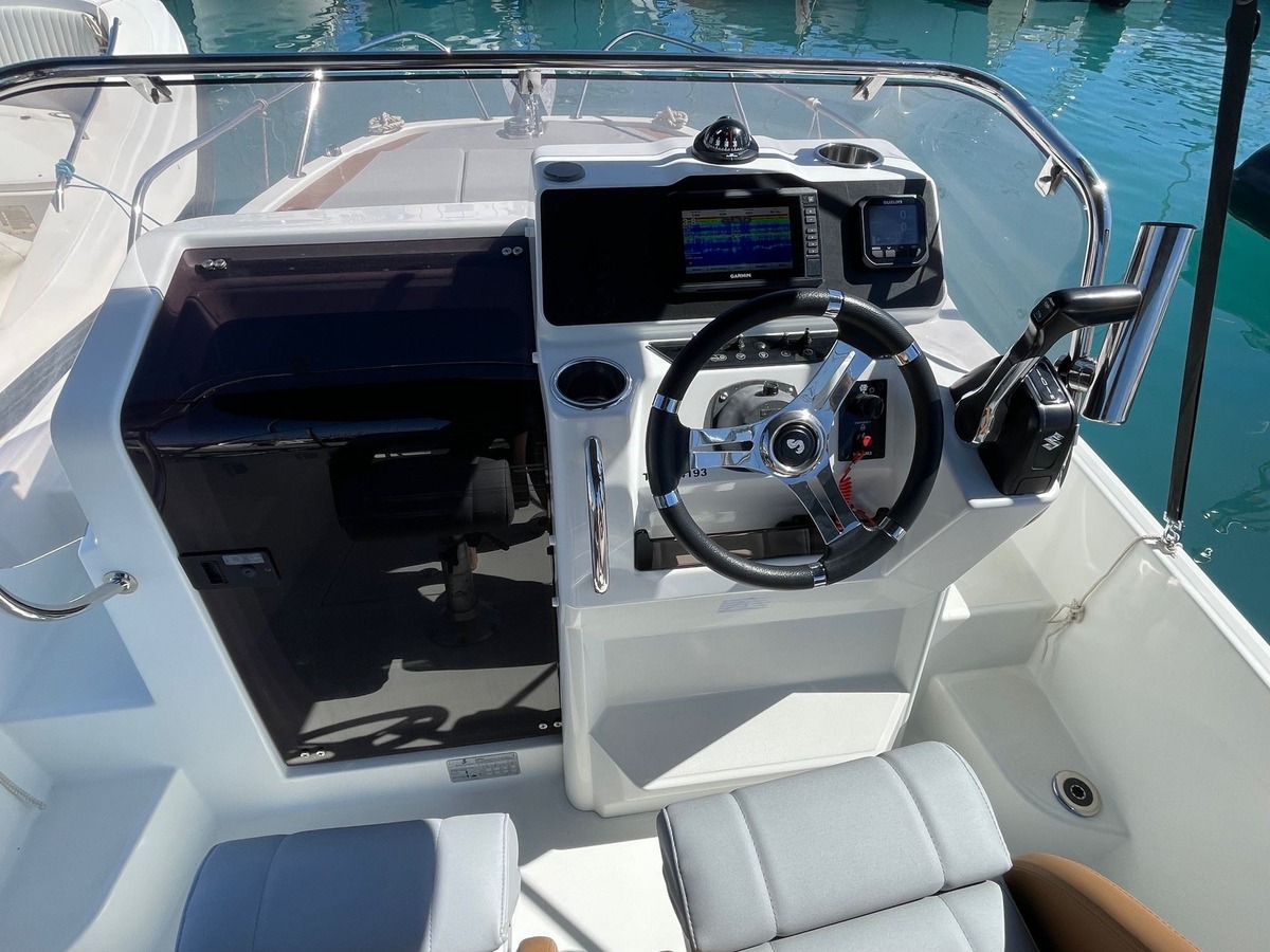 Flyer 6 Sundeck