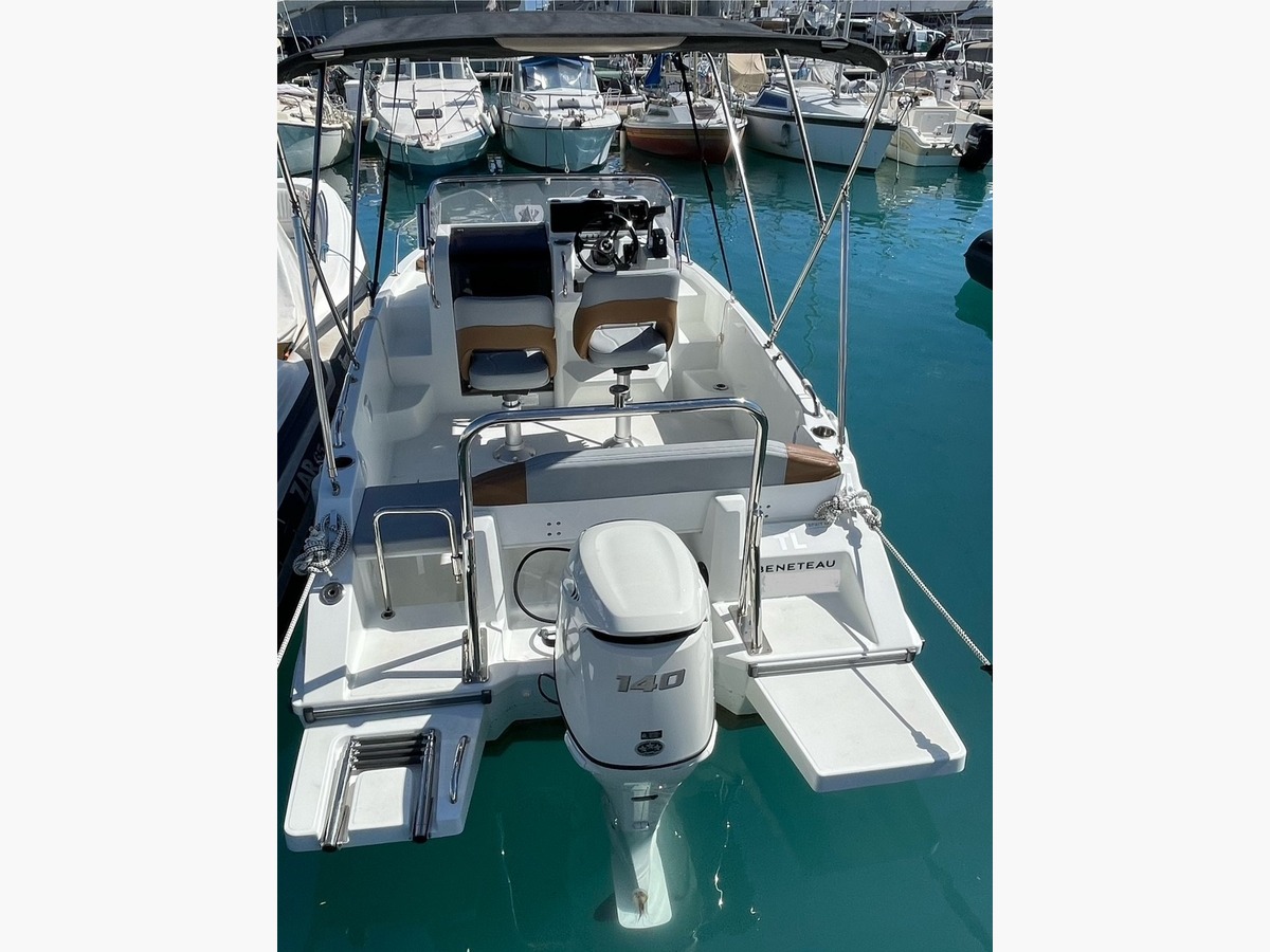 Flyer 6 Sundeck