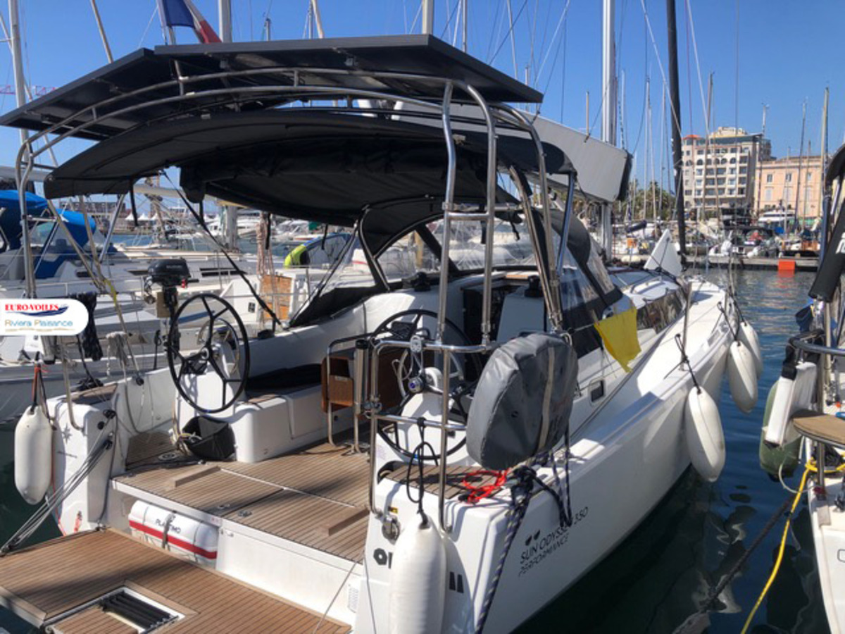 SUN ODYSSEY 350