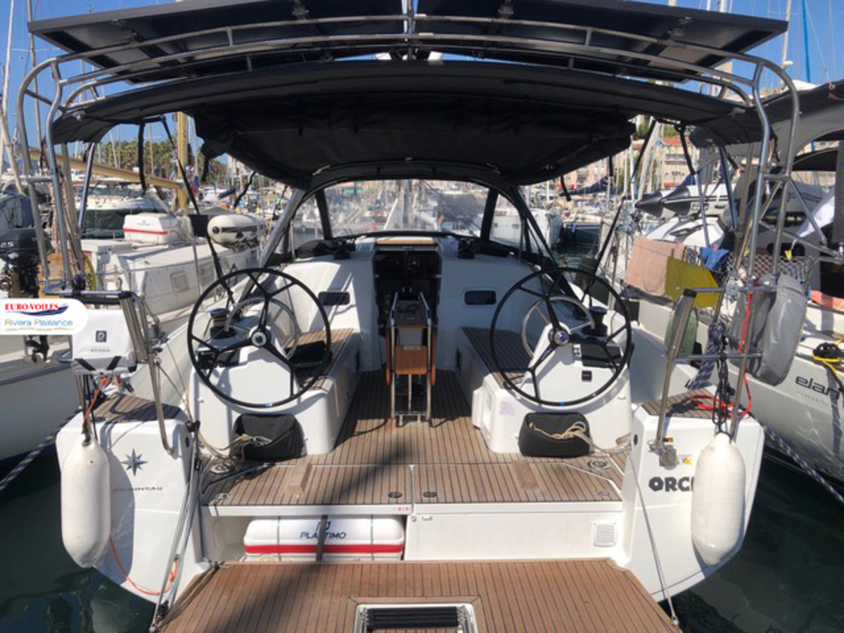 SUN ODYSSEY 350