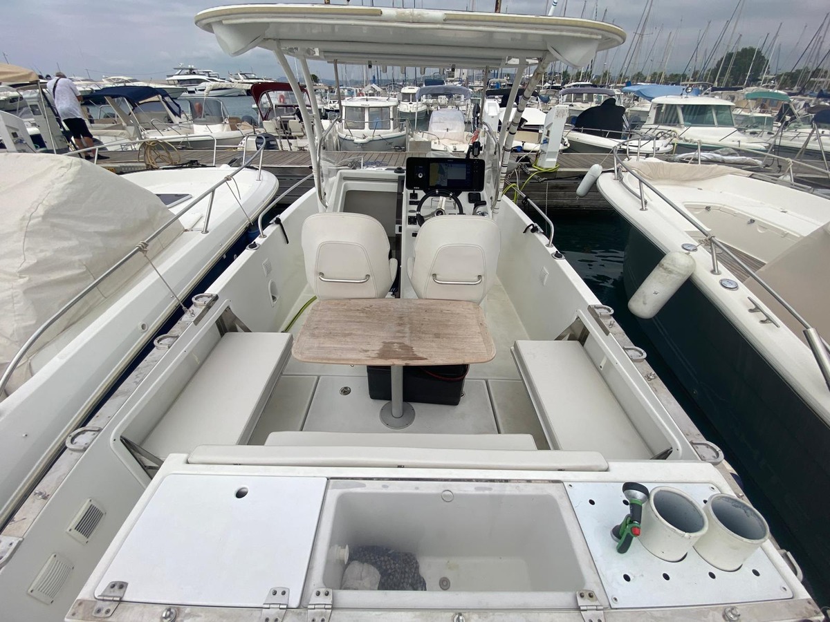 FLYER 8 SPACEDECK