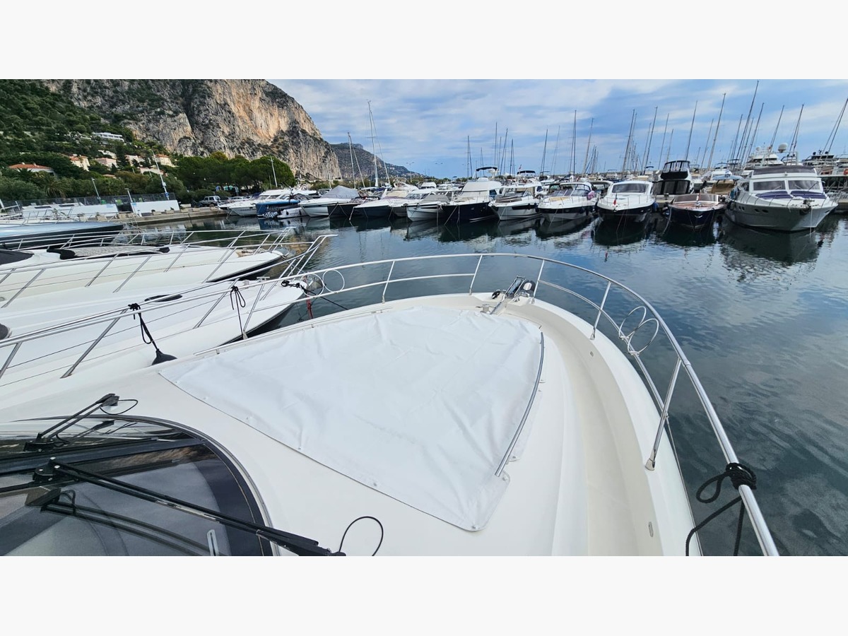 PRESTIGE 550 FLY
