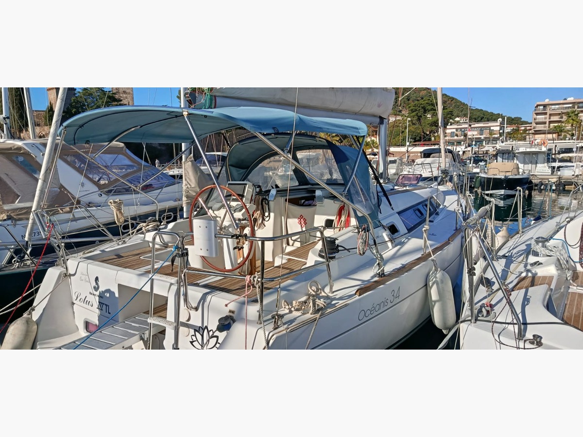 OCEANIS 34