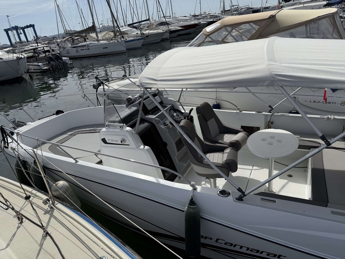 CAP CAMARAT 7.5 CC Srie 2