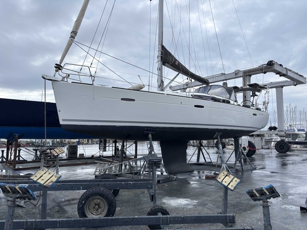 OCEANIS 43 