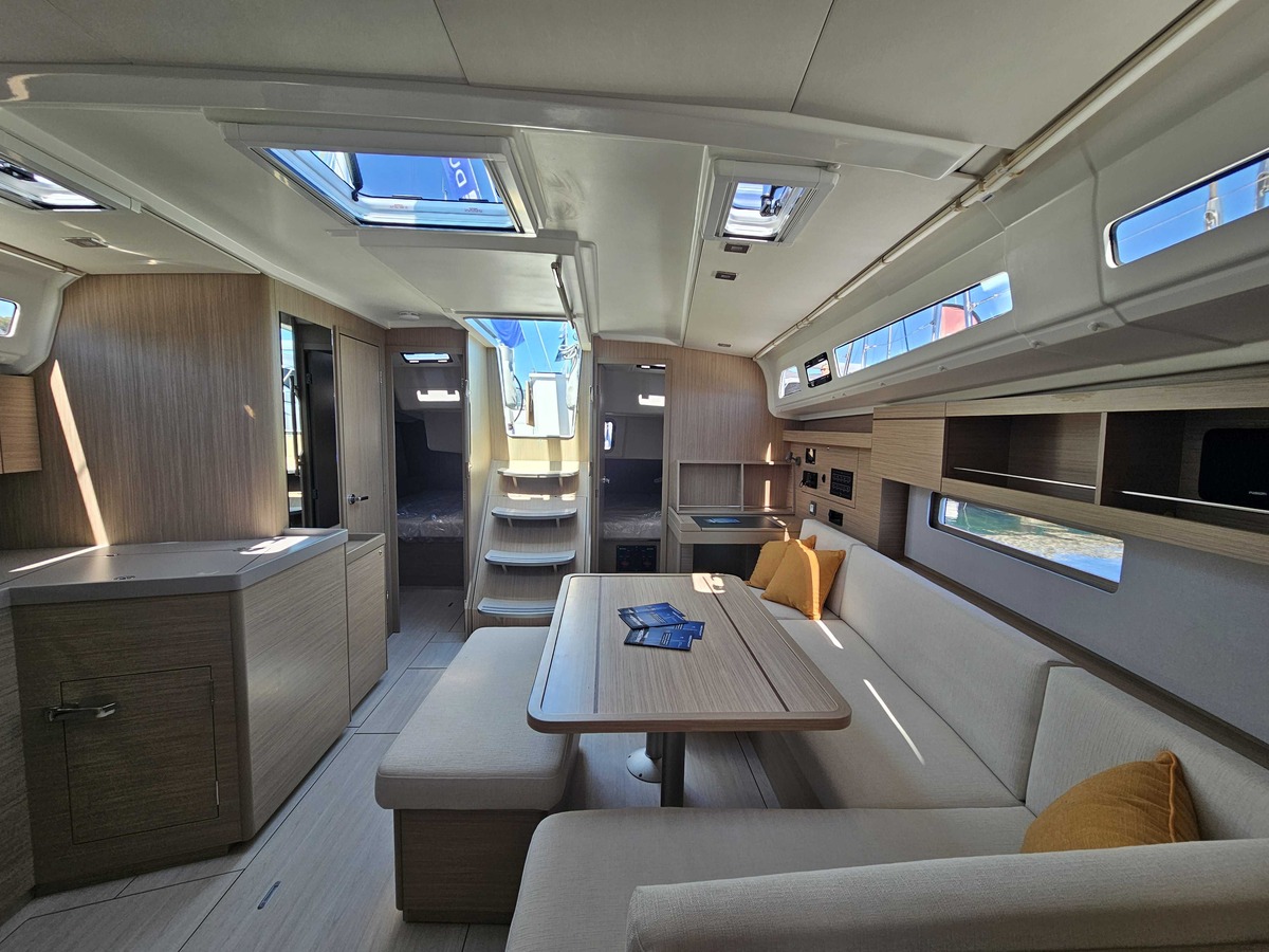 OCEANIS 40.1
