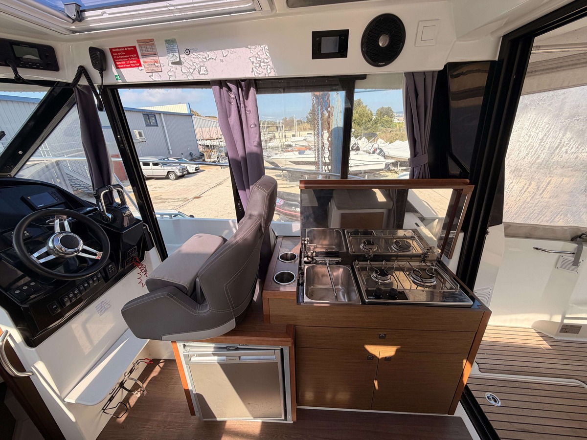 MERRY FISHER 895 OFFSHORE