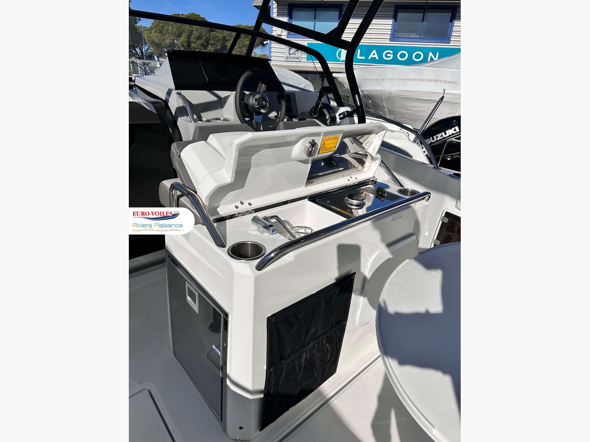 CAP CAMARAT 7.5 WA S�rie 3